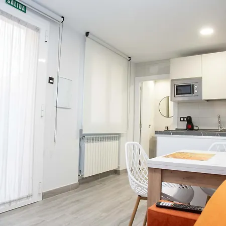 Pregonero Urban - Naranja Lejlighedshotel 4*