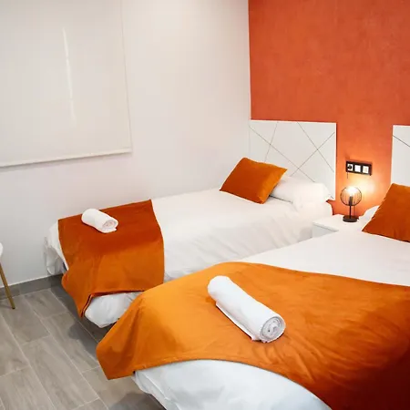 Aparthotel Pregonero Urban - Naranja Soria